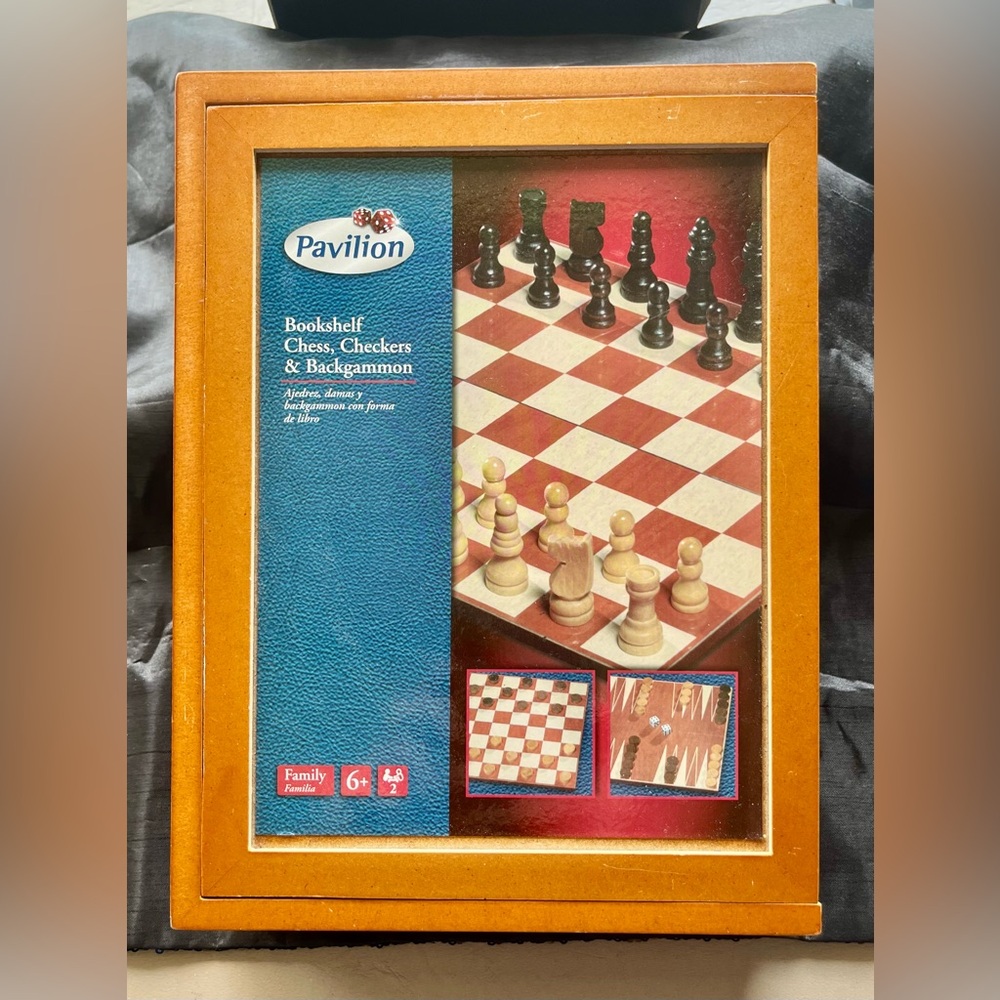 ♟️ Pavilion 3-in-1 Bookshelf Game Set – Chess, Checkers & Backgammon!